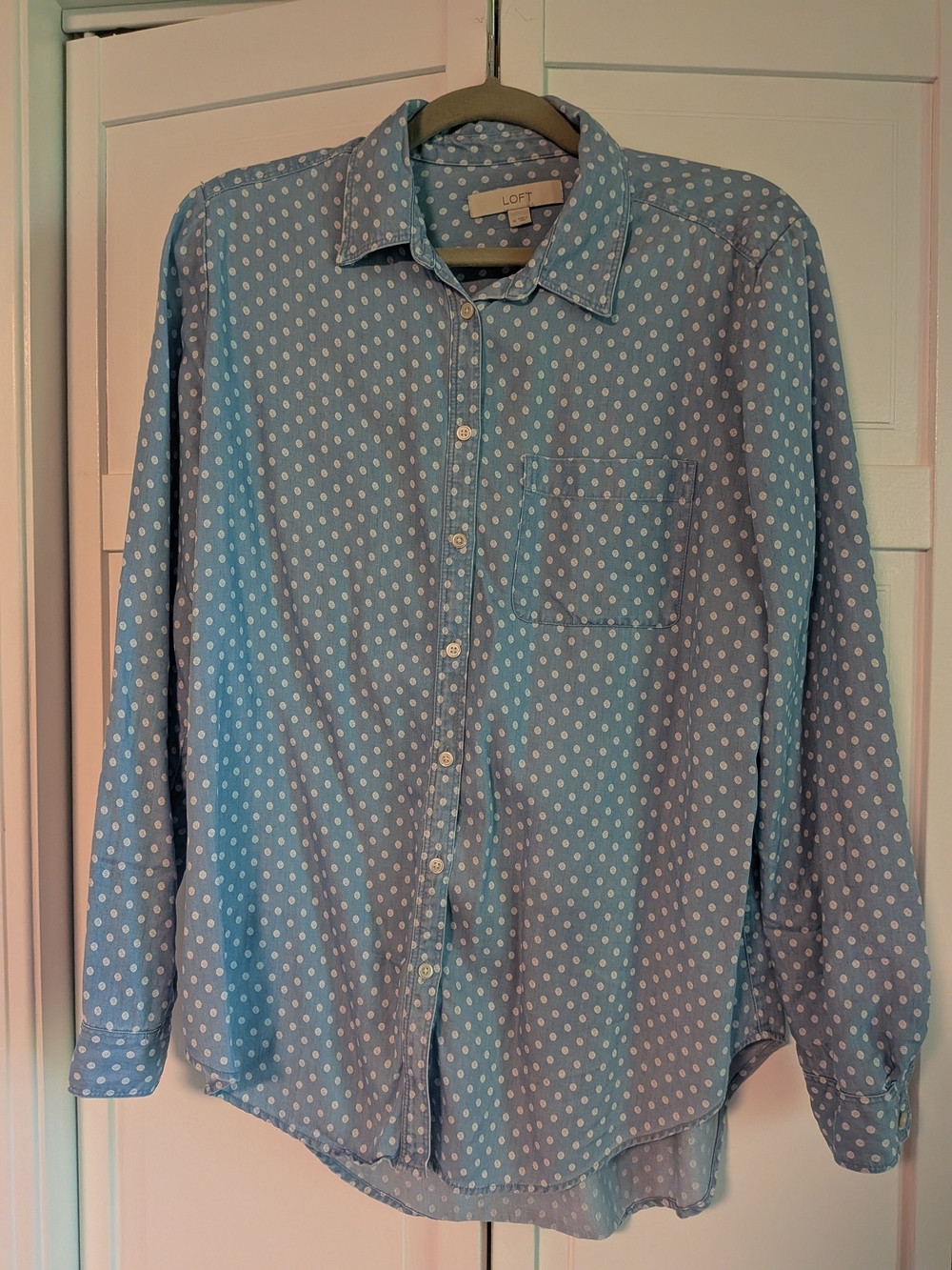 LOFT Blue Polka Dot Women's Button-Down Shirt